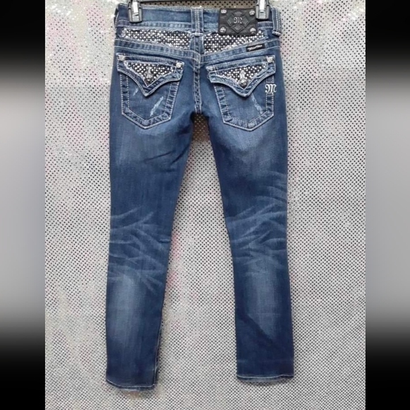 Miss Me Jeans - Picture 3 of 3